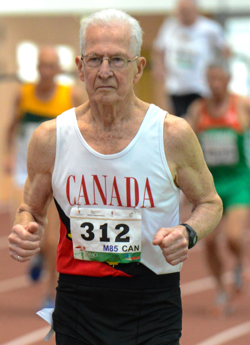 Earl Fee, 90, sets his 60th age group world record in 33 C heat - Canadian  Running Magazine